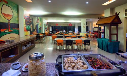 hotel prima makassar