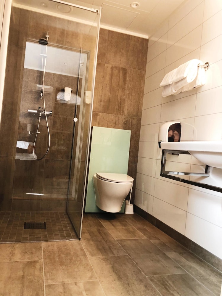 comfort hotel finnsnes