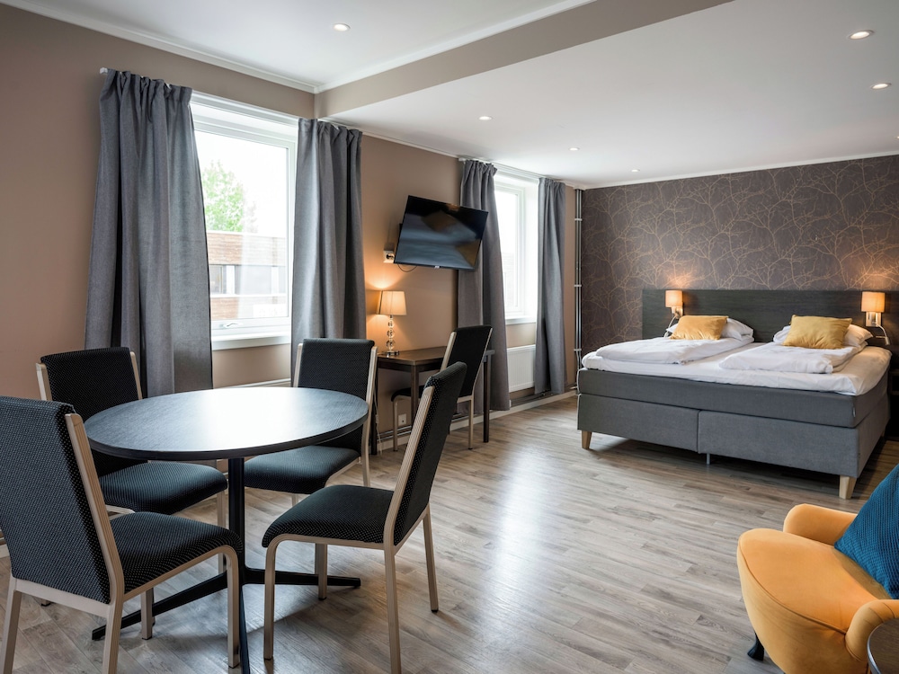 comfort hotel finnsnes