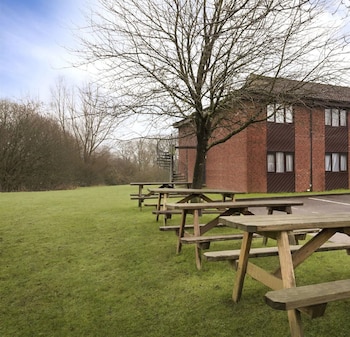 days inn by wyndham bridgend cardiff m4