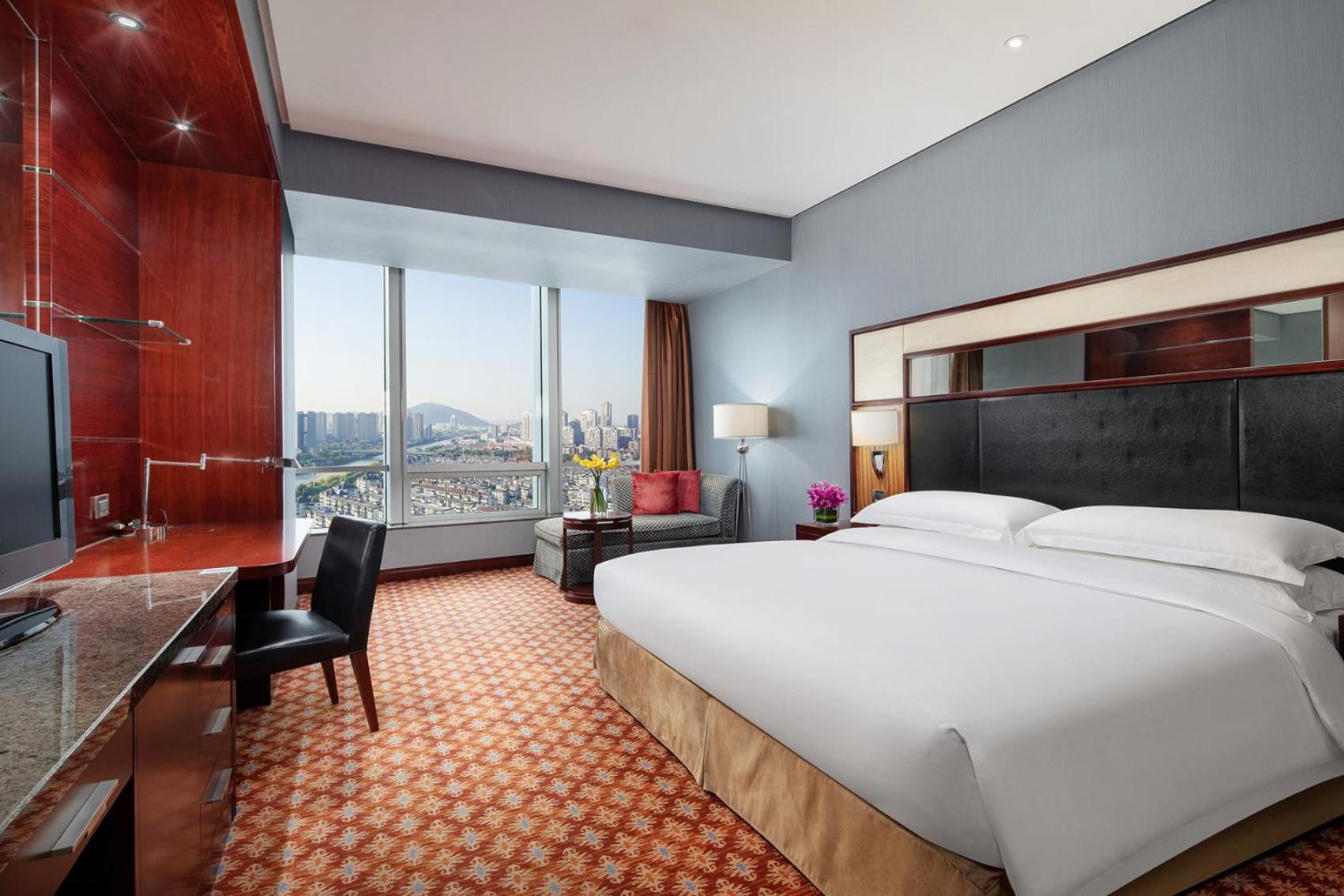 crowne plaza wuxi city center by ihg