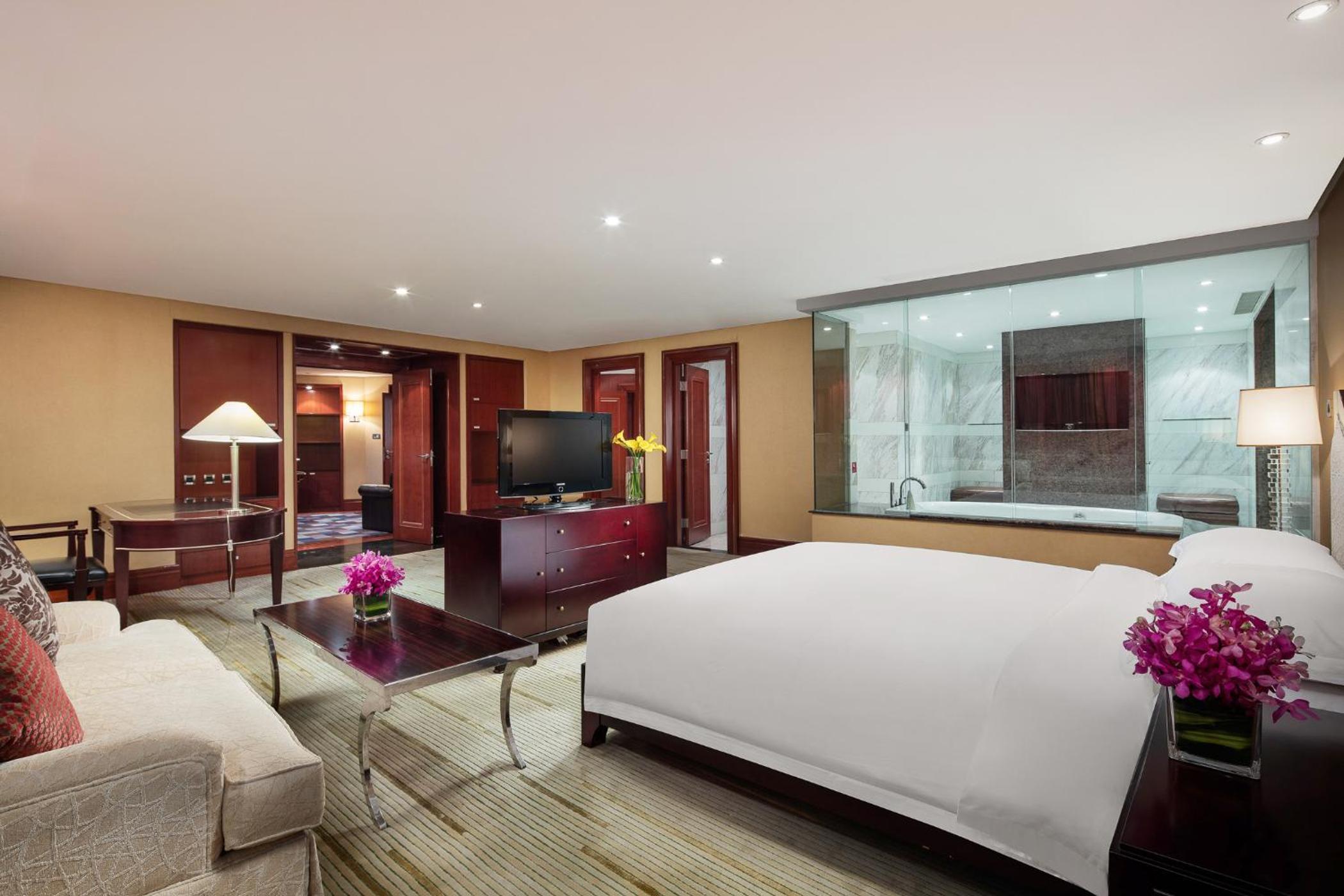 crowne plaza wuxi city center by ihg