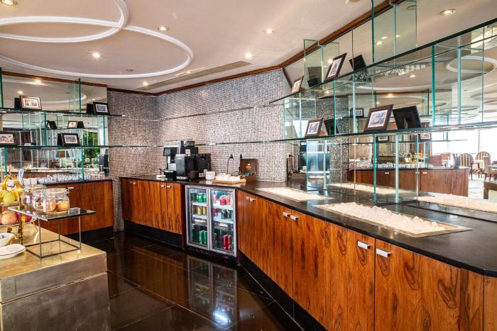 crowne plaza wuxi city center by ihg