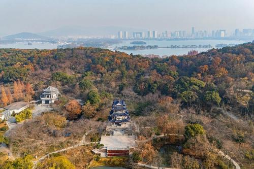 crowne plaza wuxi city center by ihg