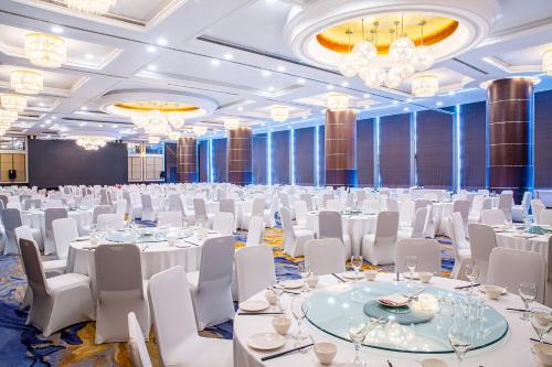 crowne plaza wuxi city center by ihg