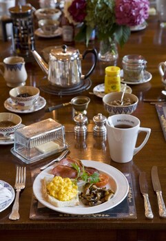 Ballyvolane House,Cork>>Castlelyons,4 star