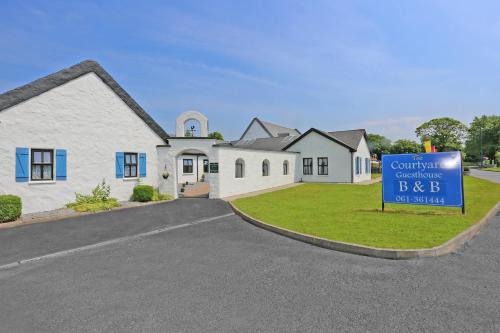 the courtyard bandb