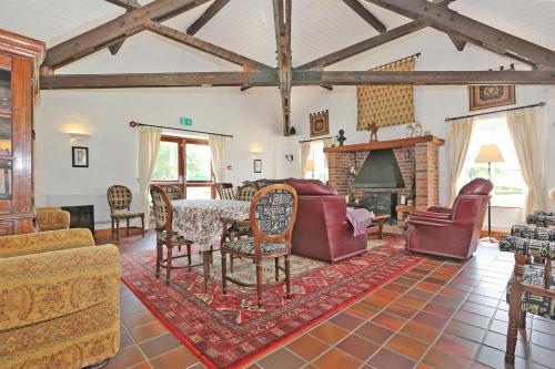 the courtyard bandb