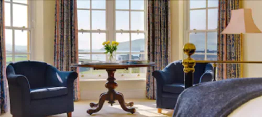 emlagh country house adults only