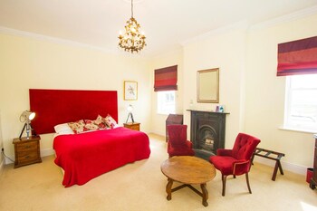 emlagh country house adults only