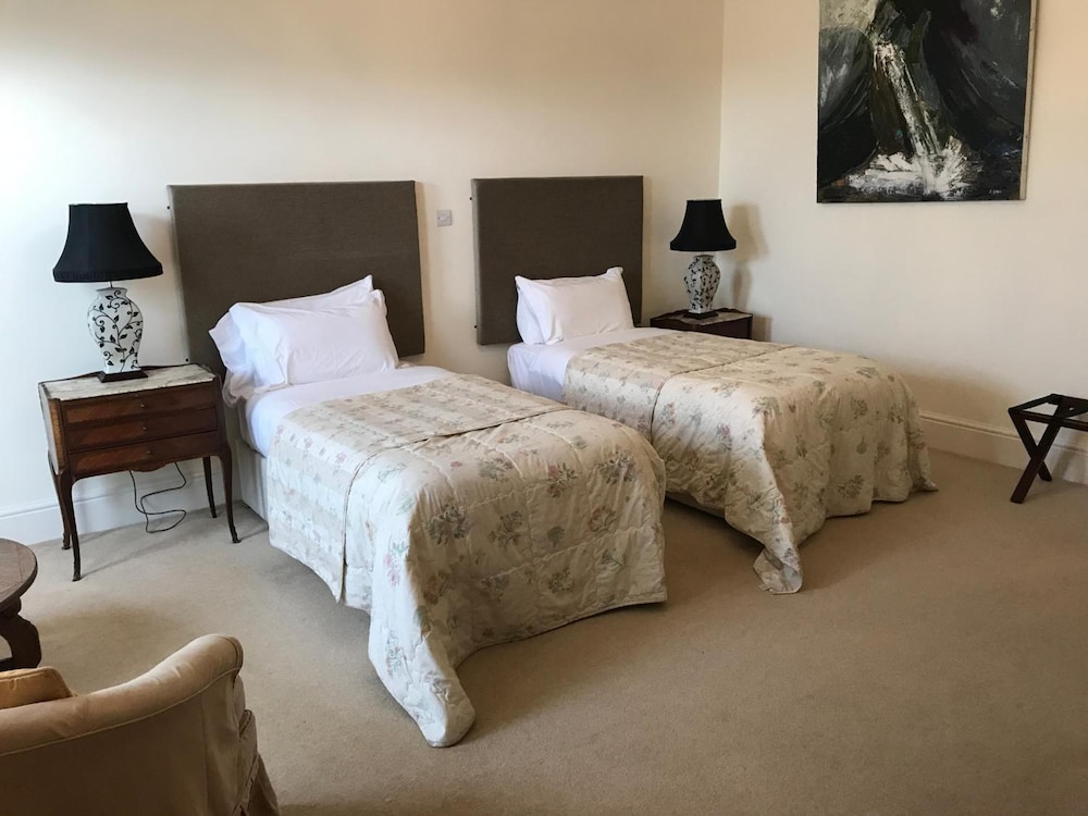 emlagh country house adults only