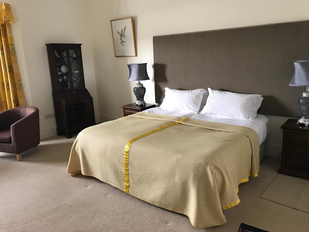 emlagh country house adults only