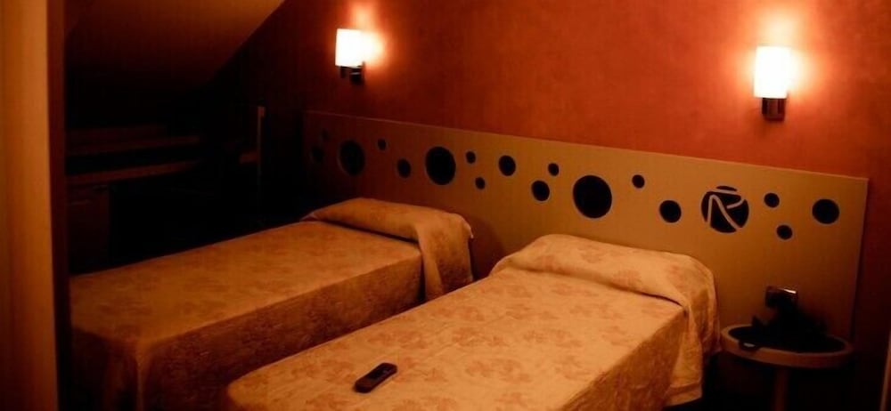 aerhotel phelipe adults only