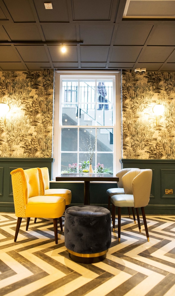 iveagh garden hotel