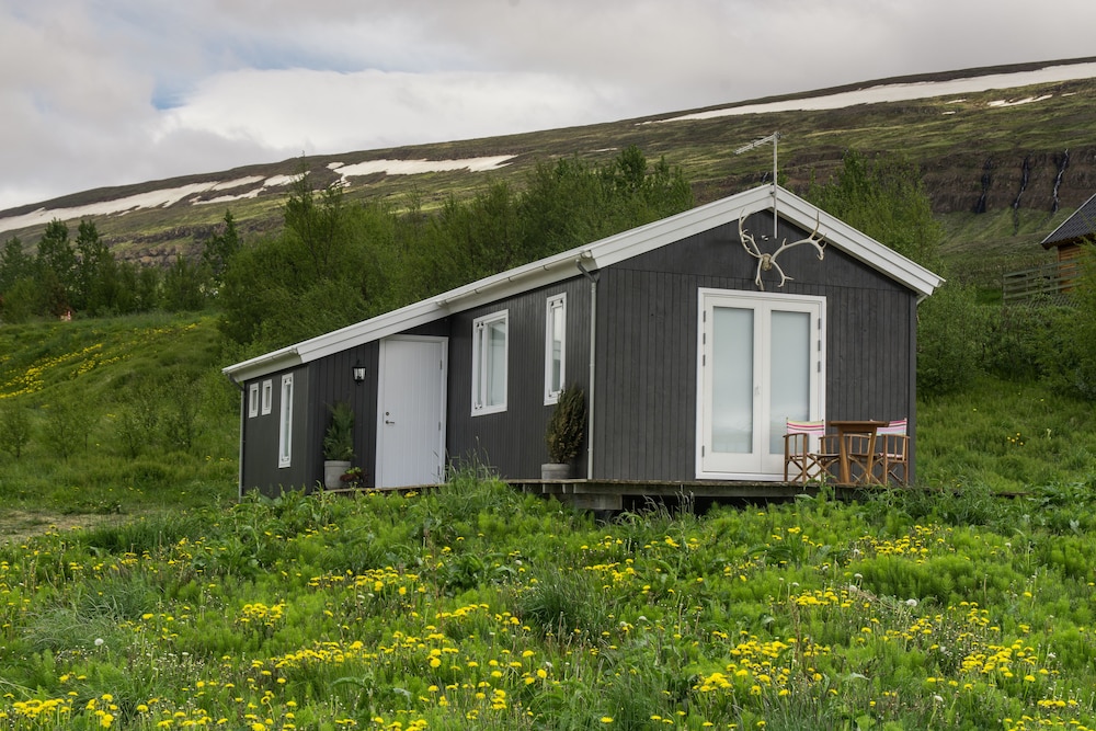 viking cottages and apartments
