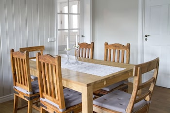 lonsleira apartments