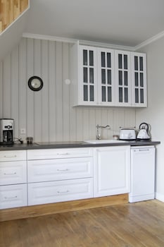 lonsleira apartments