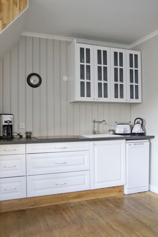 lonsleira apartments