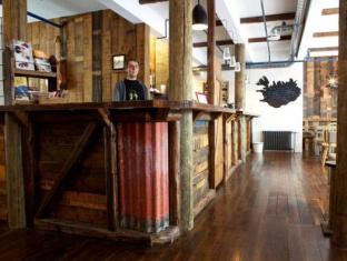 akureyri backpackers