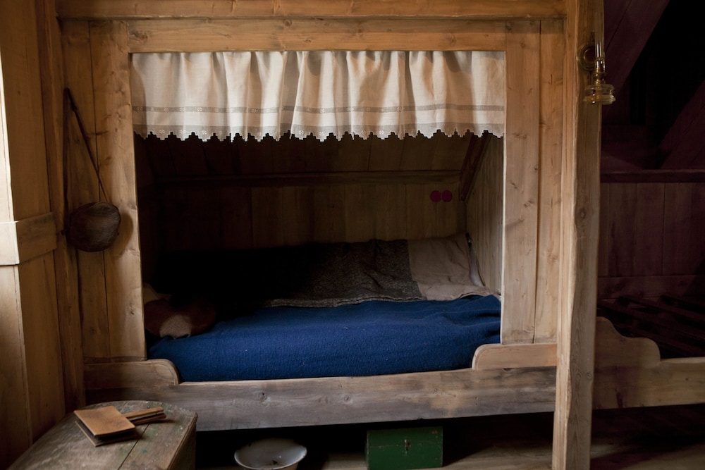 wilderness center obygg asetur islands