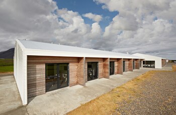 seljavellir guesthouse