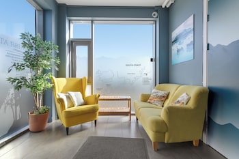 blue mountain apartments by heimaleiga