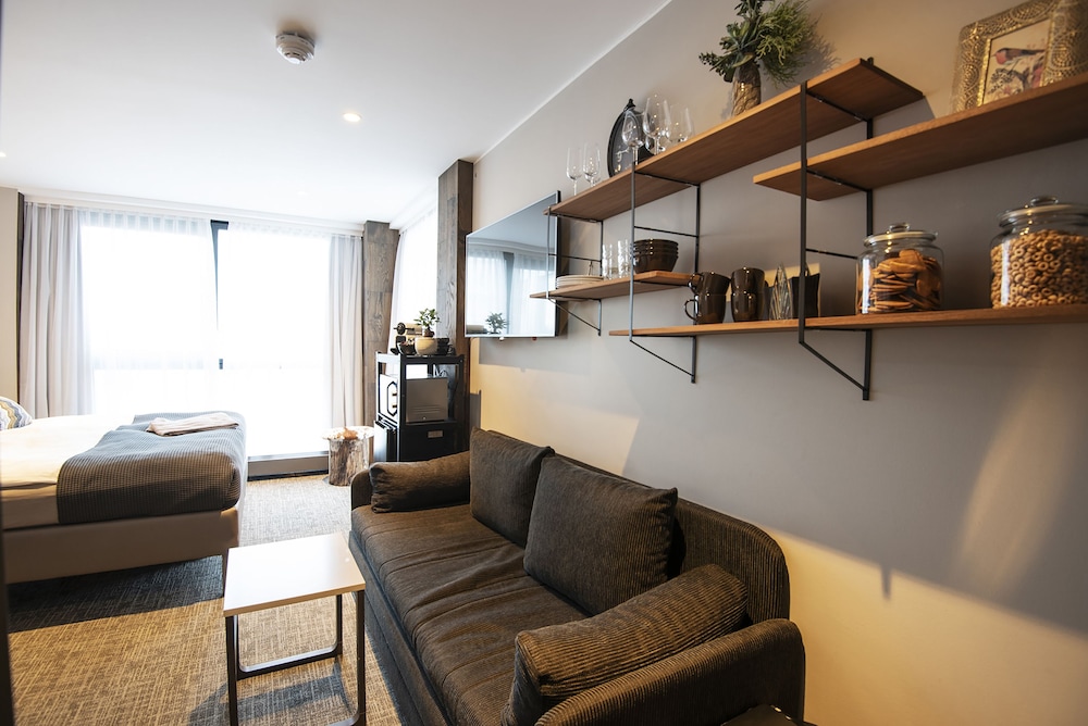 b14 apartments and rooms