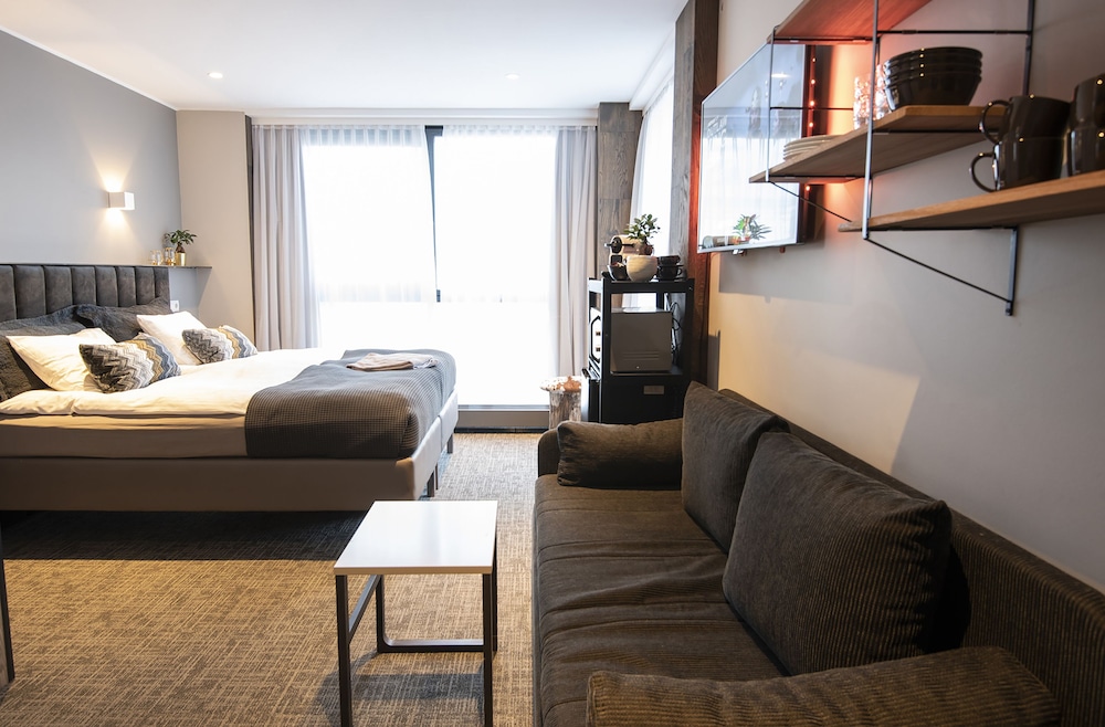b14 apartments and rooms