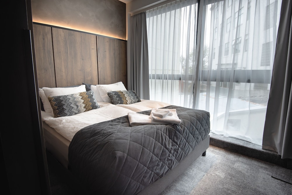 b14 apartments and rooms