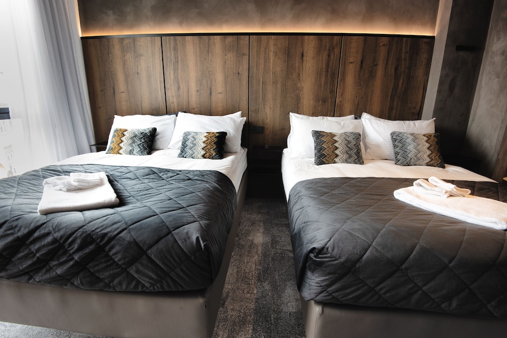 b14 apartments and rooms