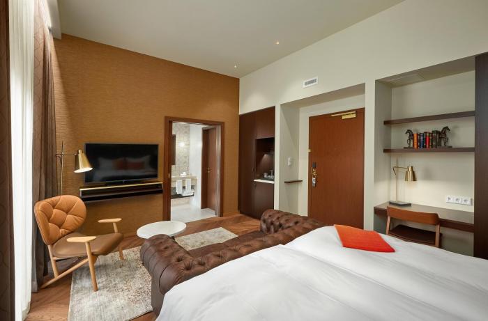 reykjavik konsulat hotel curio collection by hilton
