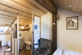 ravens bed and breakfast