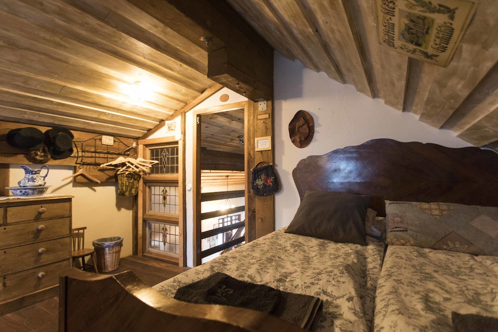 ravens bed and breakfast