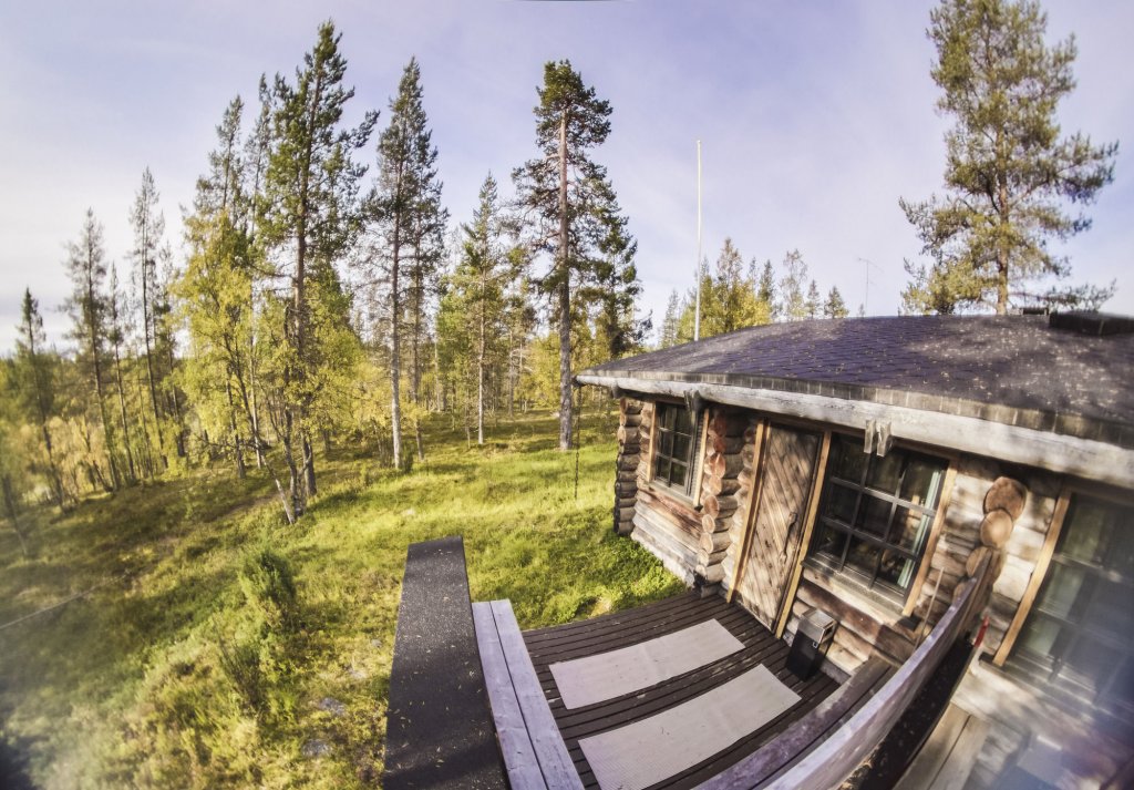 Kuukkeli Log Houses Porakka Inn,Ivalo>>Inari,3 star