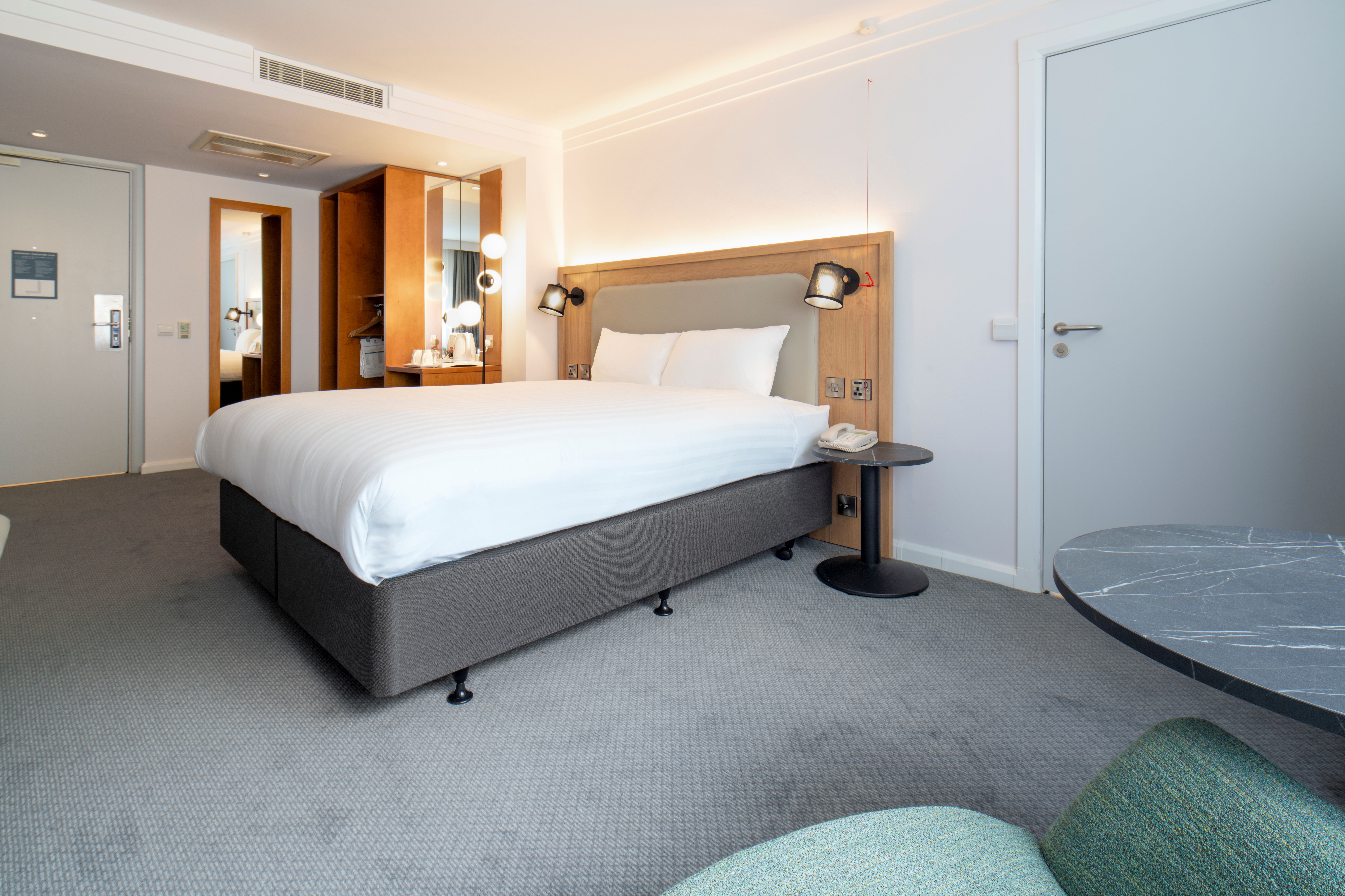 holiday inn bristol filton by ihg