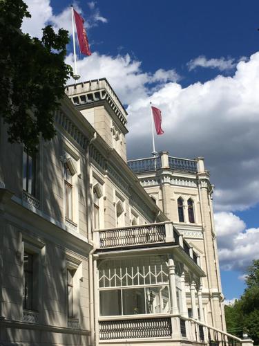 kartanohotelli karhulan hovi