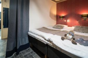 santas igloos arctic circle