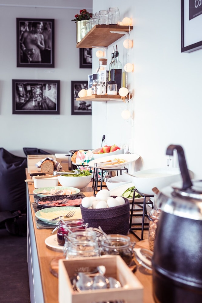 hostel cafe koti