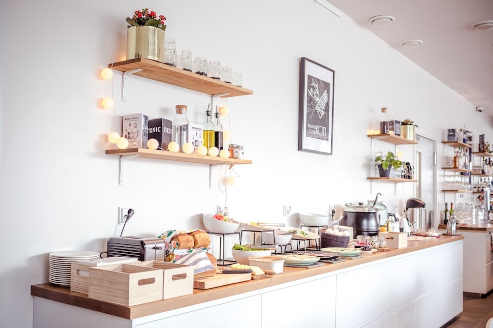 hostel cafe koti
