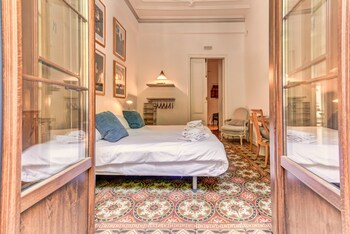 factory suites barcelona