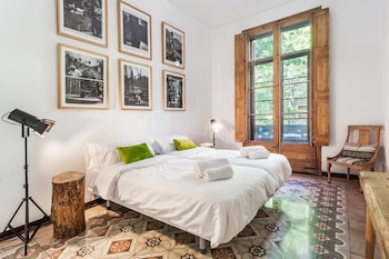 factory suites barcelona