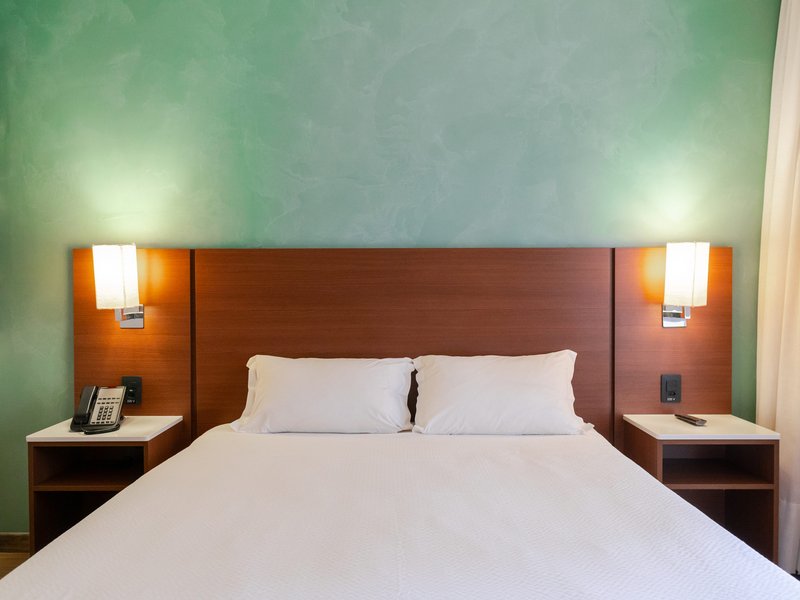 ibis styles curitiba aeroporto