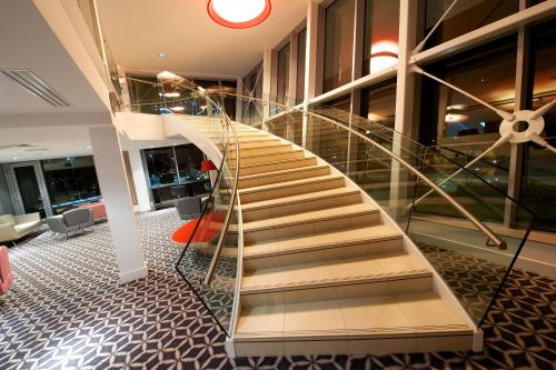 holiday inn southend by ihg