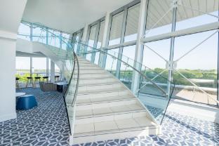 holiday inn southend by ihg