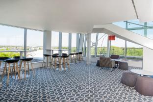 holiday inn southend by ihg