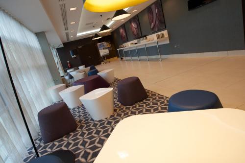 holiday inn southend by ihg