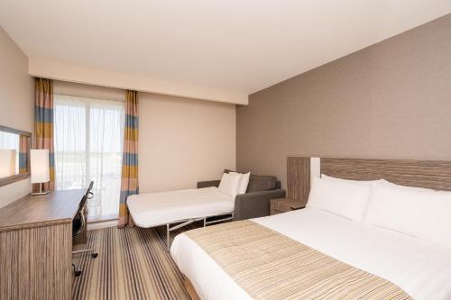 holiday inn southend by ihg