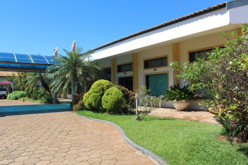 grandes lagos park hotel