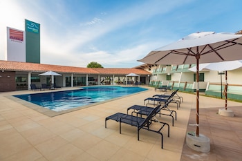 arrey hotel beach