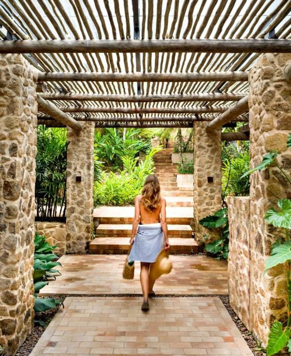 tw guaimbe exclusive suites